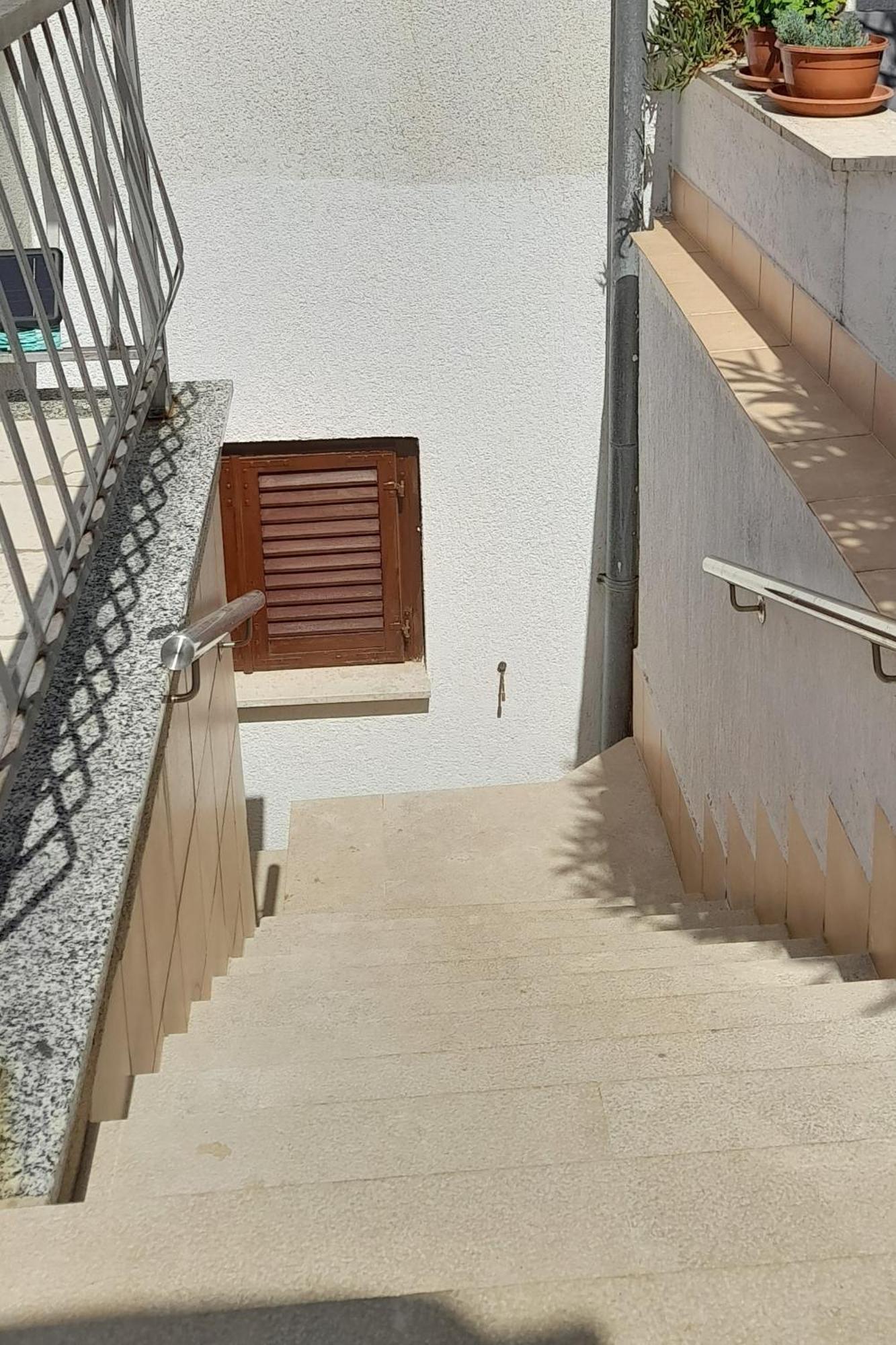 Family Apartment Romina เวอร์ซาร์ ภายนอก รูปภาพ